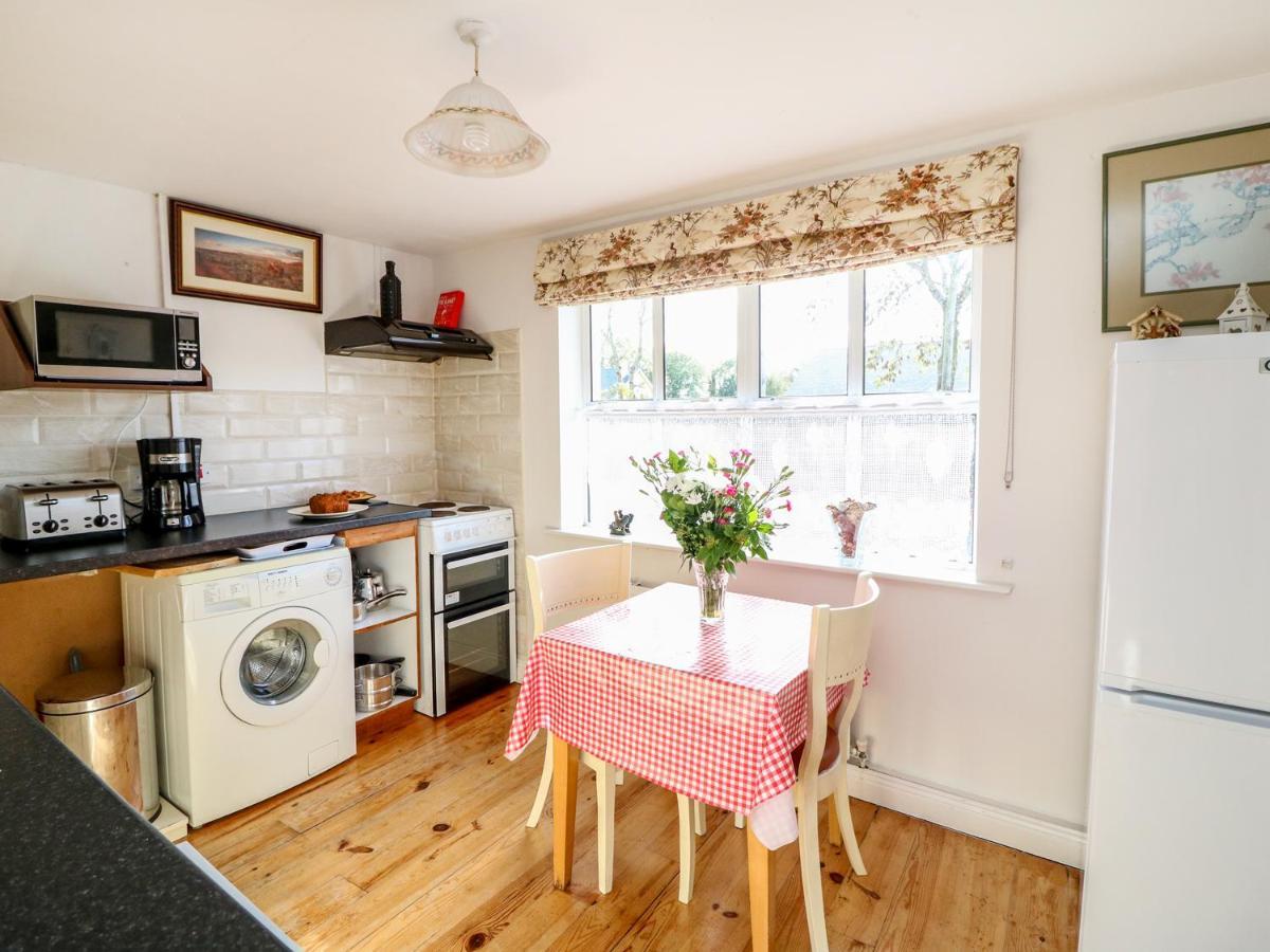 Julie'S Cottage Castleisland Extérieur photo